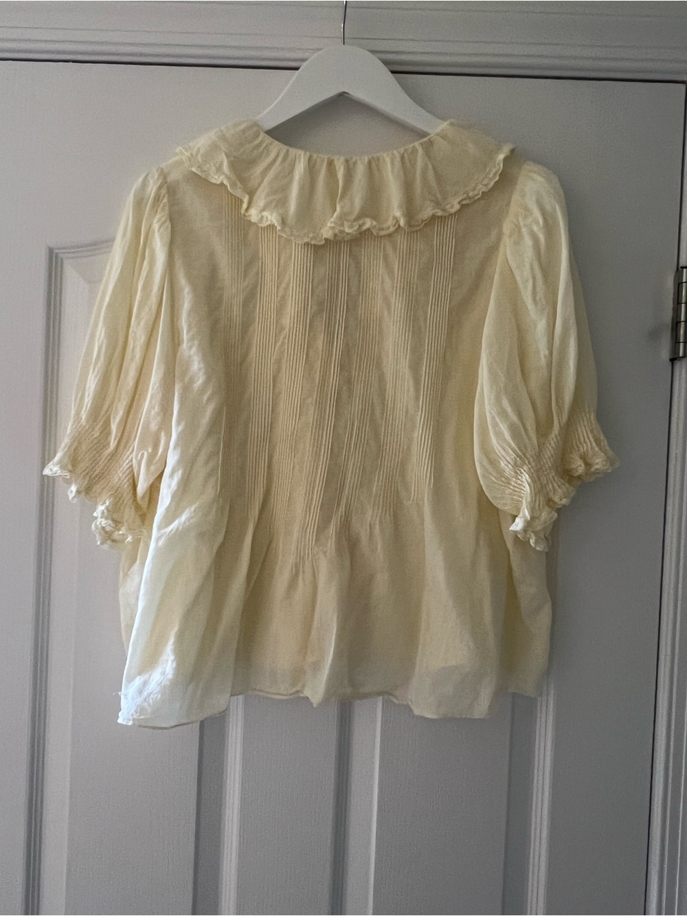 Doen Pale Yellow Ruffle Front Blouse - Picture 2 of 2